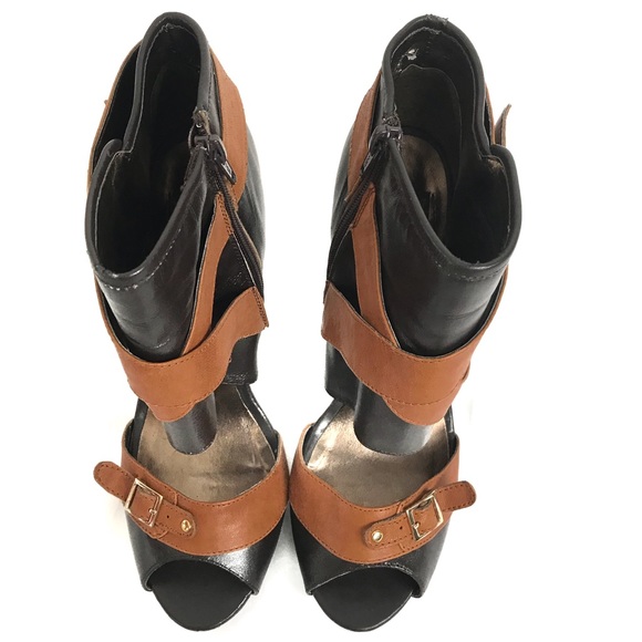 N.Y.L.A. Chocolate Brown Criss Cross Booties - Picture 2 of 7